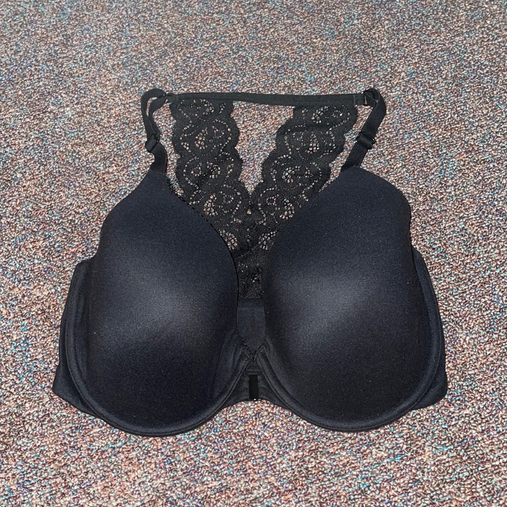 Brand new Victoria Secret Bra